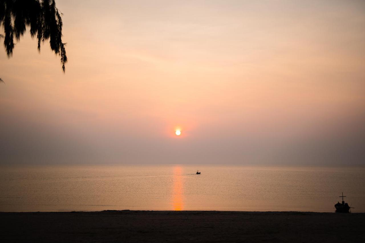 Lullaby The Sea Hua Hin Hotell Cha-Am Eksteriør bilde